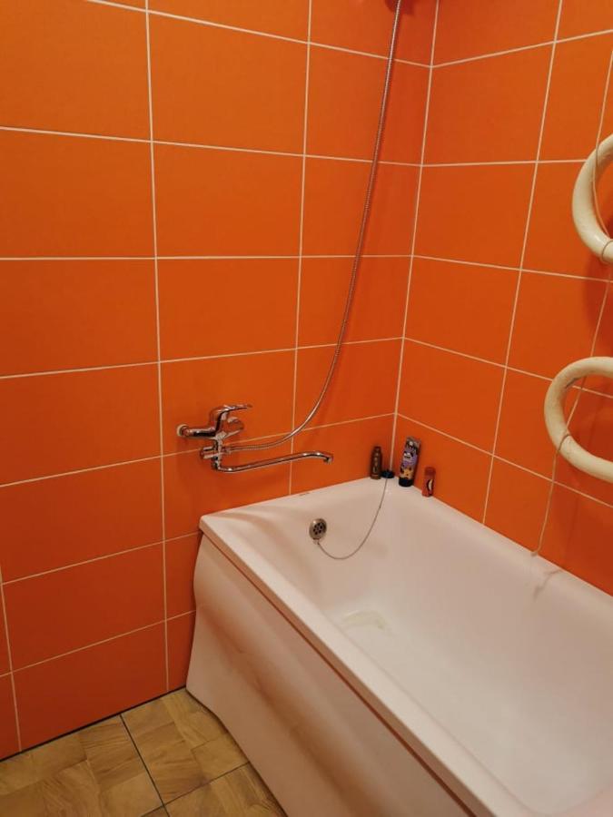 Laisves 10 Apartamento Telšiai Exterior foto